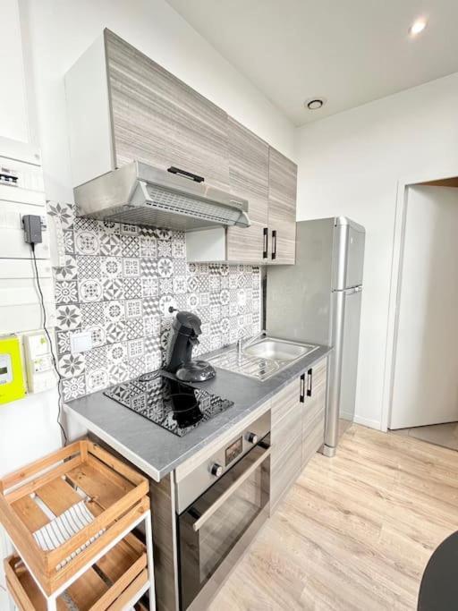 Rome - Studio Meuble A Reims Apartment Luaran gambar