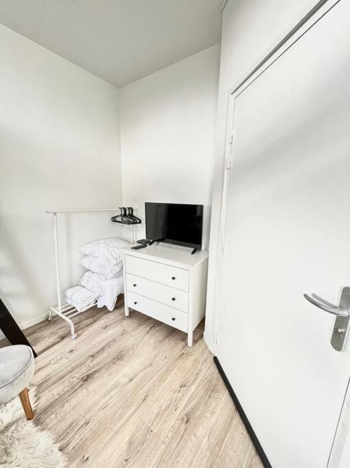 Rome - Studio Meuble A Reims Apartment Luaran gambar